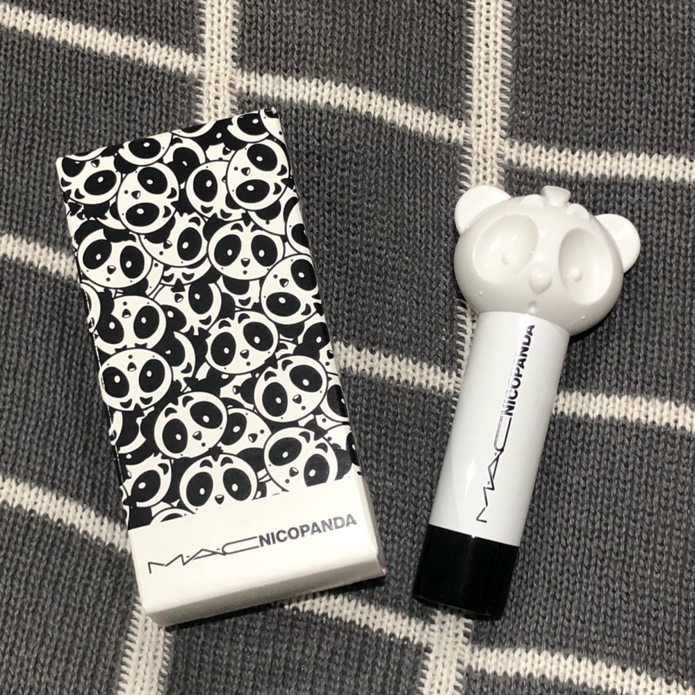 MAC Nicopanda Kawaii Party Matte Lipstick NIB LE - Picture 8 of 12
